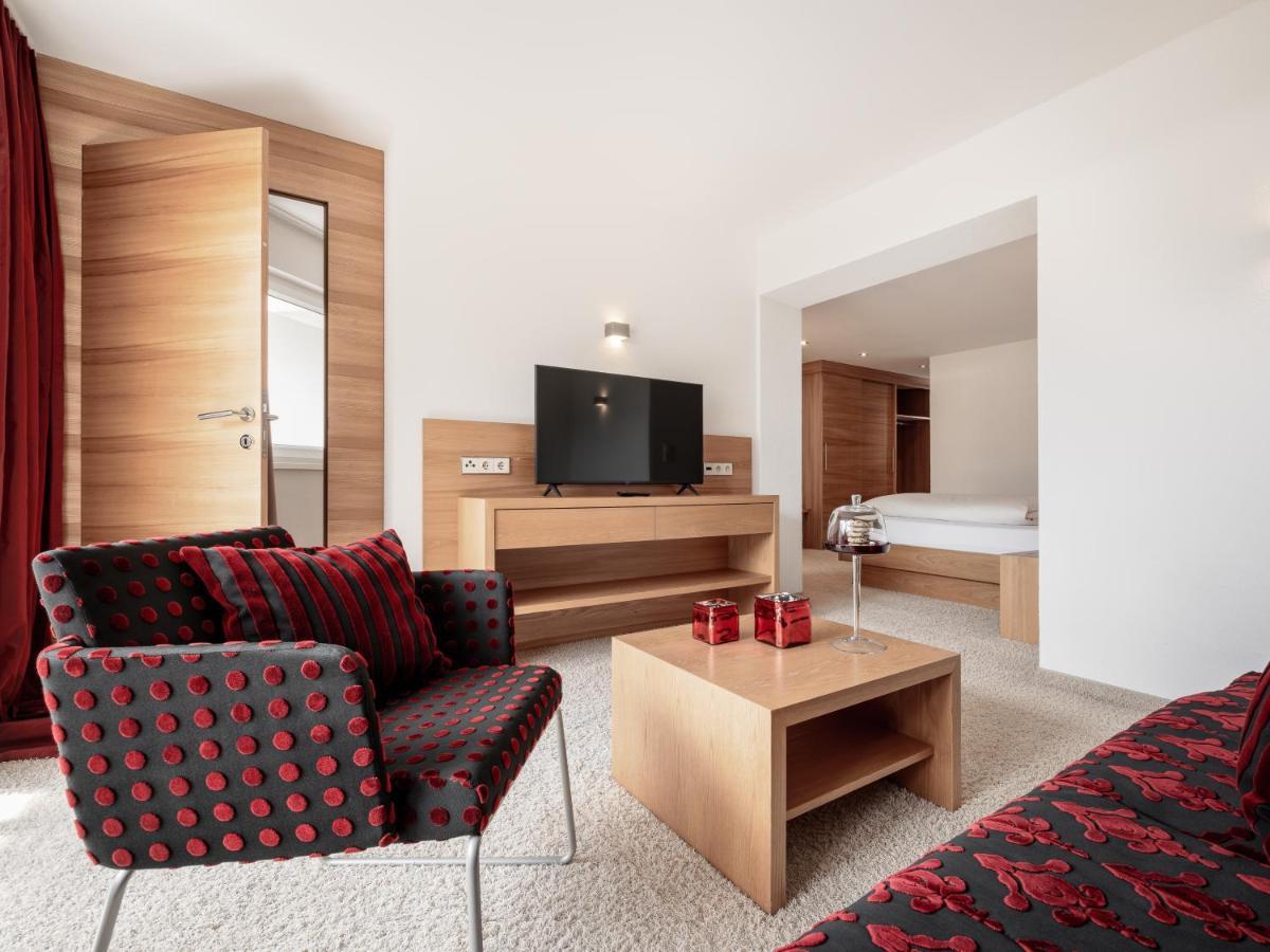 Alpen-Comfort-Hotel Central Nauders Kültér fotó